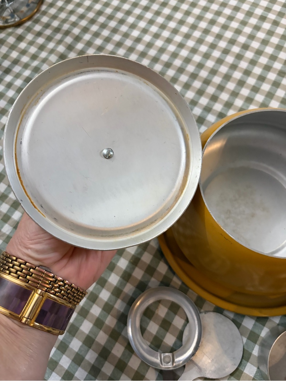 Vintage Yellow Enamel Fondue Pot with lid - Picture 3 of 11